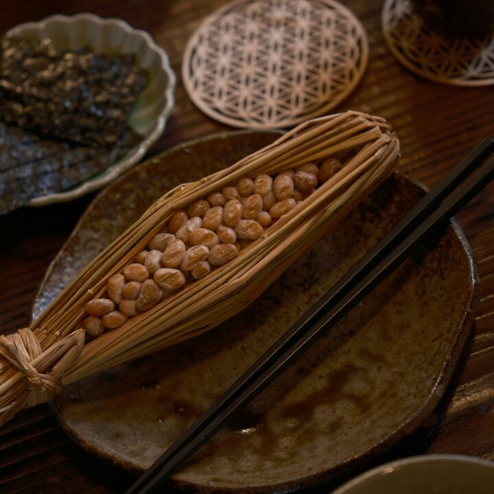 Natto: Bakterien im Bohnenkleid